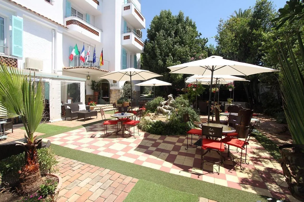 ז'ואן-לה-פינס Hotel Le Pre Catelan צרפת