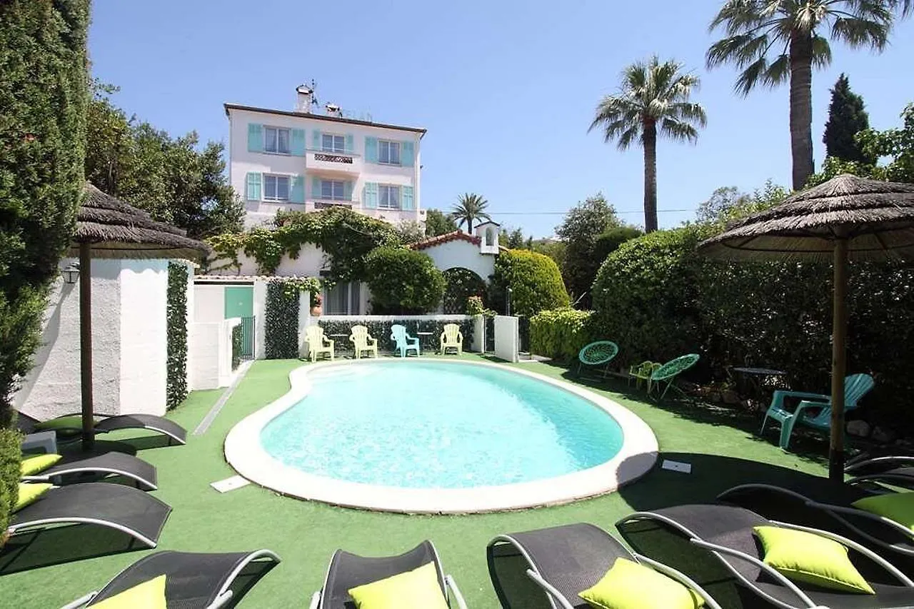 ז'ואן-לה-פינס Hotel Le Pre Catelan
